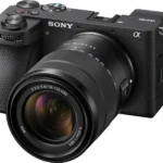 Alpha 6700 – Appareil photo hybride à objectif interchangeable APS-C avec SEL18135  Modèle : ILCE-6700M