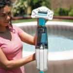 Nettoyeur pour piscine et spa INTEX ZR100 - Autonomie 50 mn - Chargeur USB + 2 brosses interchangeables inclus – Image 5