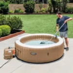 Nettoyeur pour piscine et spa INTEX ZR100 - Autonomie 50 mn - Chargeur USB + 2 brosses interchangeables inclus – Image 8